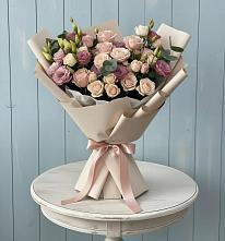 Букет цветов из:  Розы и Лизиантусы в Константиновской Ставропольского края