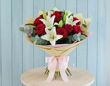 Букет цветов из:  Лилии и Розы в Константиновской Ставропольского края