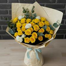 Букет цветов из:  Розы в Константиновской Ставропольского края