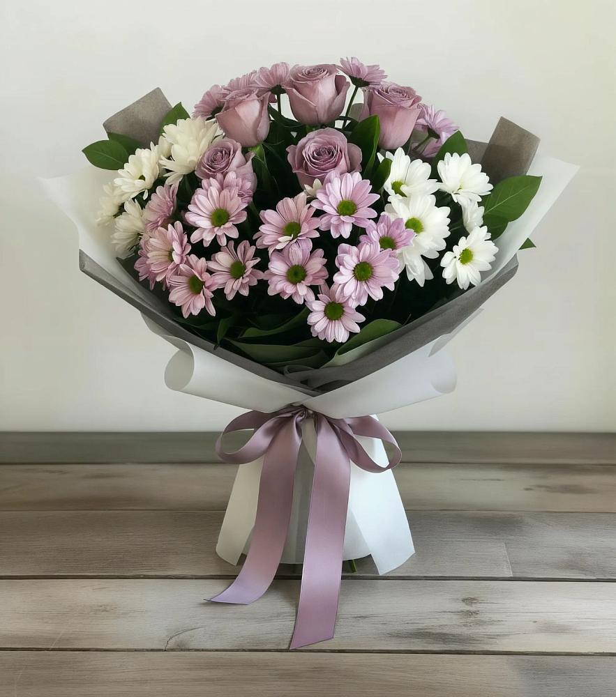 Букет цветов из: Хризантемы и Розы в Константиновской Ставропольского края
