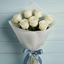 Букет 7 Белых роз Эдлесс Лав в Константиновской Ставропольского края