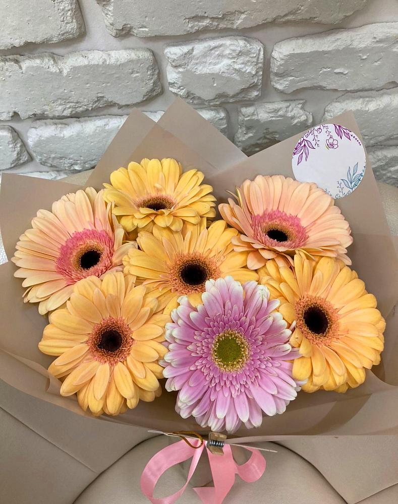 Букет цветов из: Герберы в Константиновской Ставропольского края