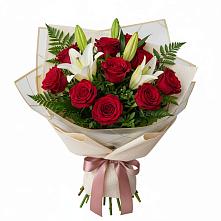 Букет цветов из:  Лилии и Розы в Константиновской Ставропольского края