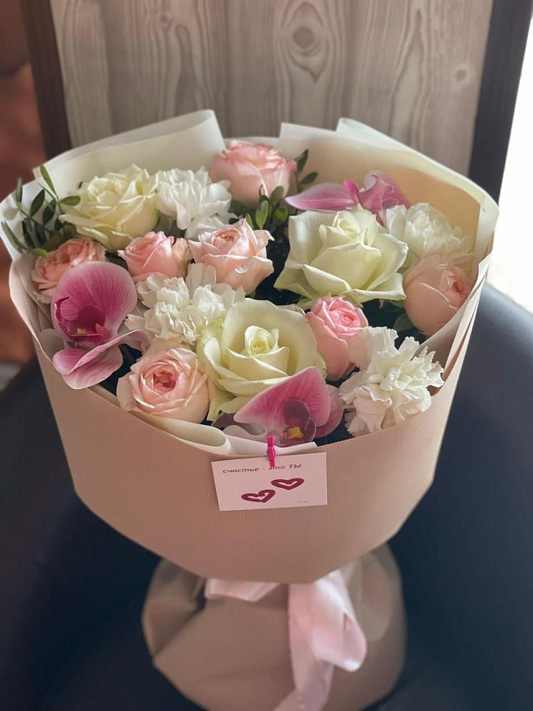 Букет цветов из: Орхидеи, Розы и Гвоздики в Константиновской Ставропольского края