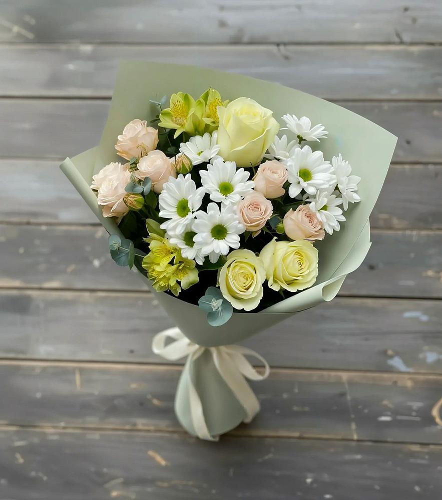 Букет цветов из: Альстромерии, Розы и Хризантемы в Константиновской Ставропольского края