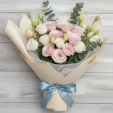 Букет цветов из:  Лизиантусы в Константиновской Ставропольского края