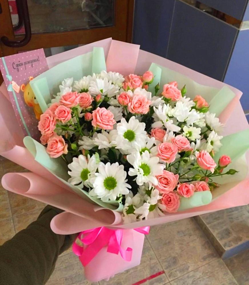 Букет цветов из: Розы и Хризантемы в Константиновской Ставропольского края