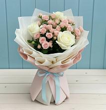 Букет цветов из:  Розы в Константиновской Ставропольского края