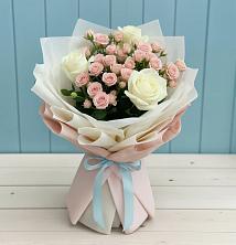 Букет цветов из:  Розы в Константиновской Ставропольского края