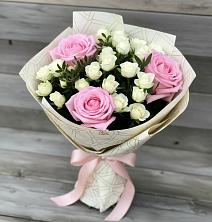 Букет цветов из:  Розы в Константиновской Ставропольского края