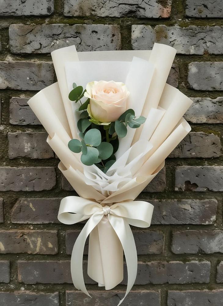 Букет цветов из: Розы в Константиновской Ставропольского края