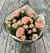 Букет цветов из:  Розы в Константиновской Ставропольского края